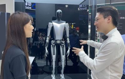 人工智能的機(jī)遇與挑戰(zhàn) 應(yīng)用軟件開發(fā)新紀(jì)元